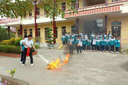 HOẠT ĐỘNG DẠY KỸ NĂNG SỐNG CHO HỌC SINH THCS  TẠI TRUNG TÂM HỌC TẬP CỘNG ĐỒNG THỊ TRẤN QUỸ NHẤT