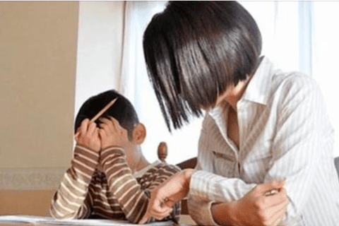 Hiểu sao cho đúng cách dạy con kiểu 'không cần học nhiều'